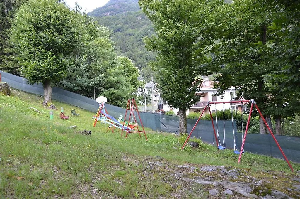 Camping Adamello Villa Edolo 0*,  Italy
