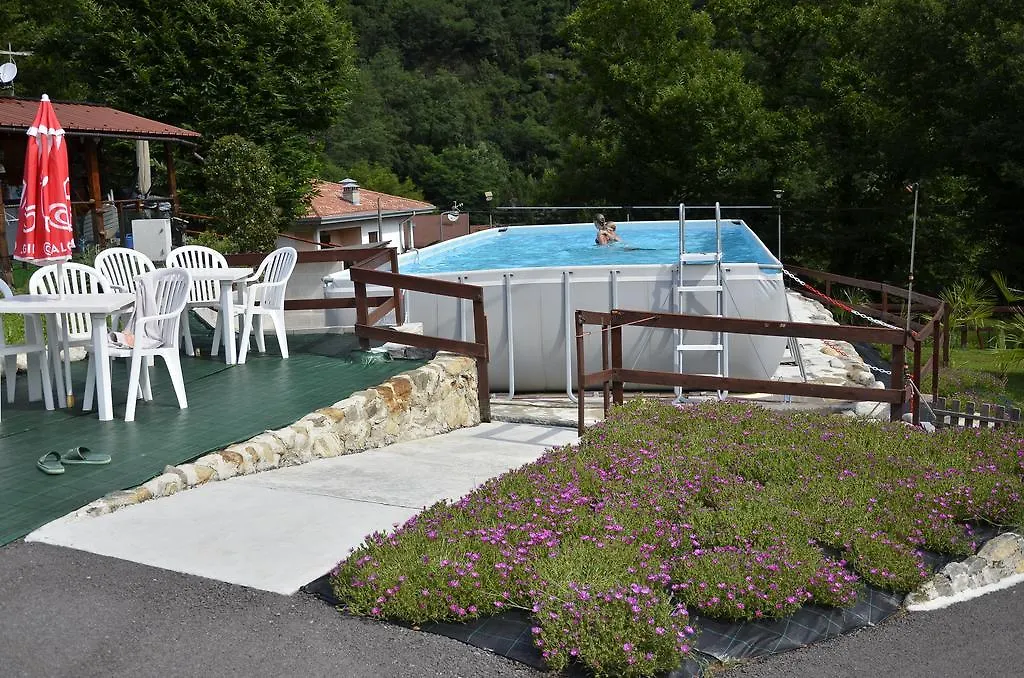 Camping Adamello Villa Edolo 0*,